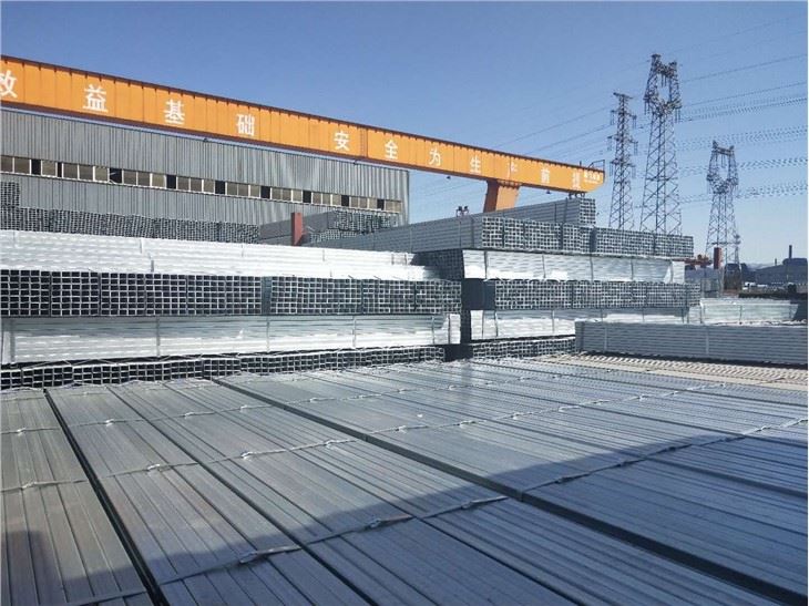 High Quality Galvanized Square And Rectangular Steel Pipes And Tubes